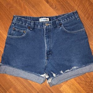 Canyon River Blues cutoff shorts